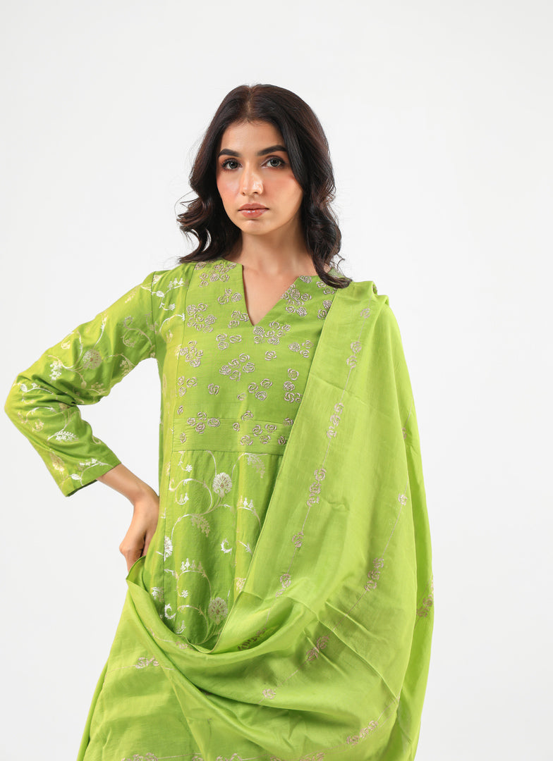 Green Banarasi Kurta Set with Embroidered neckline & Dupatta