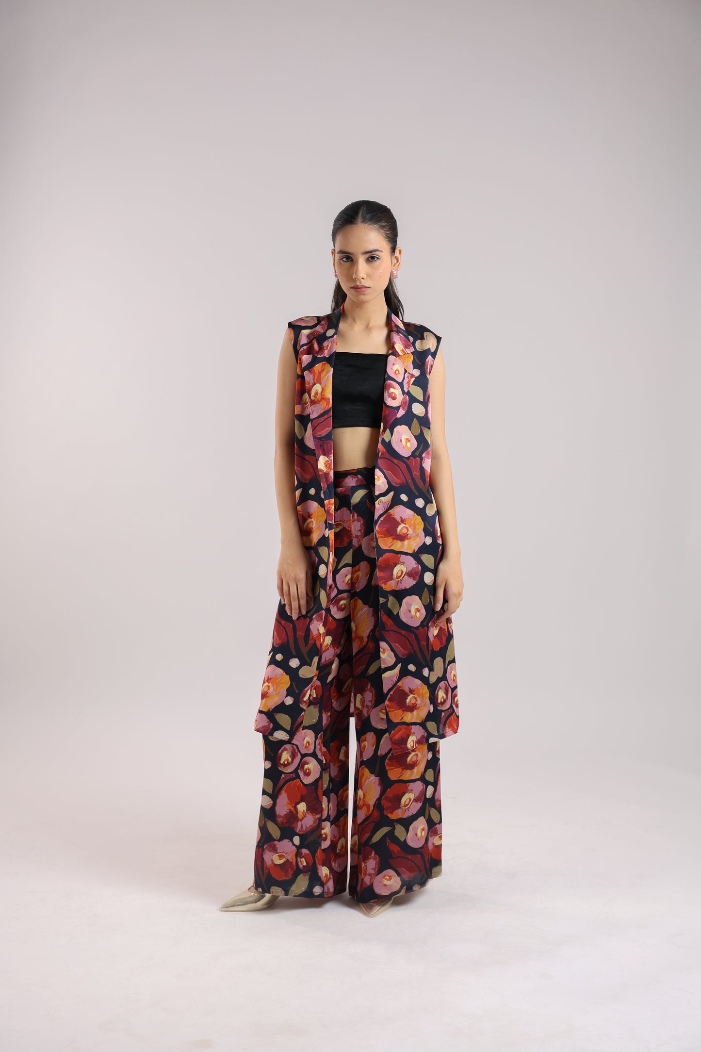 Black Collared Kurta Set with Bustier