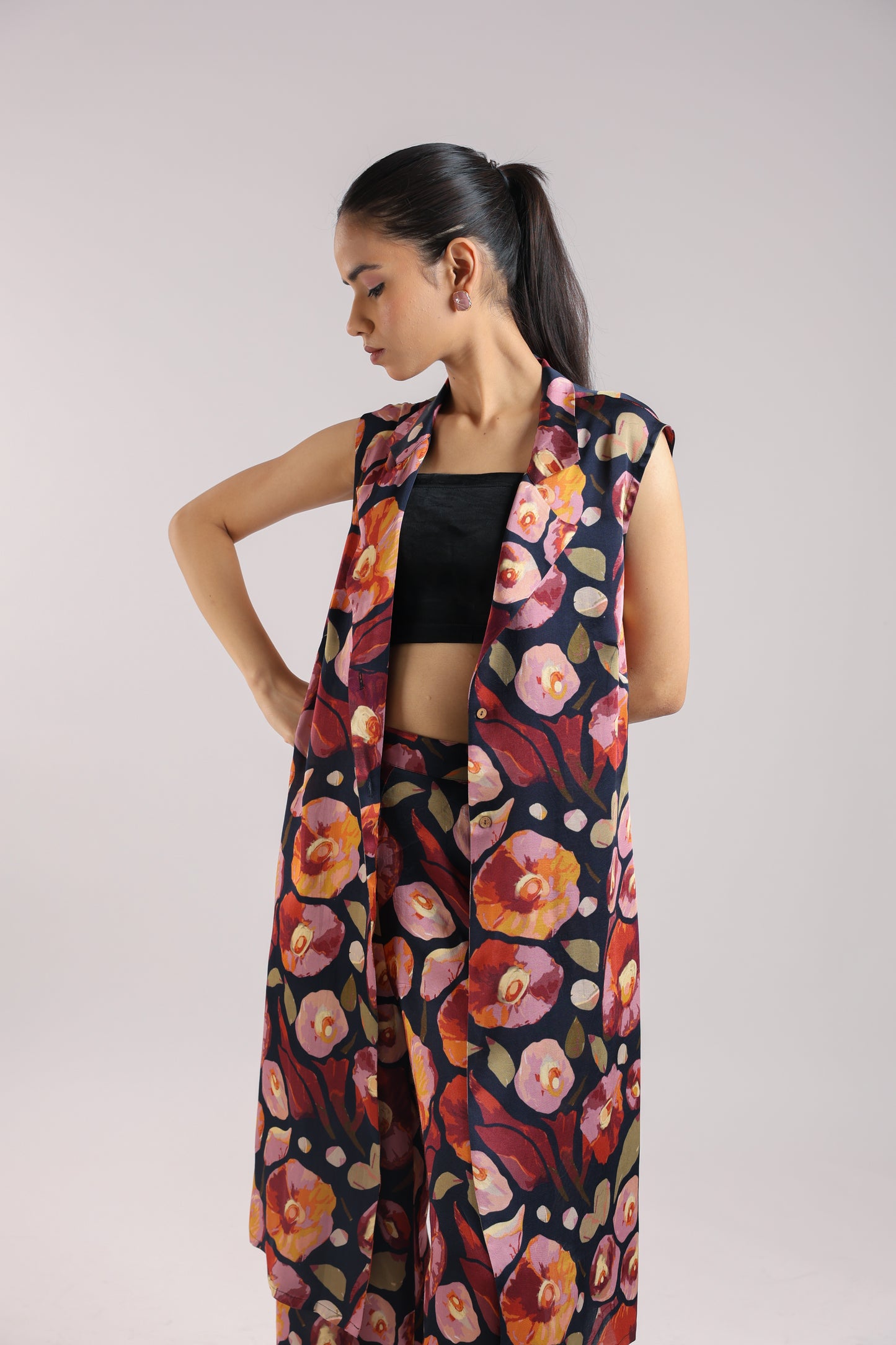 Black Collared Kurta Set with Bustier