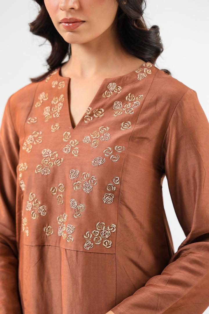 Mocha Mousse Embroidered Kurta Set with Banarasi Salwar & Embroidered Dupatta